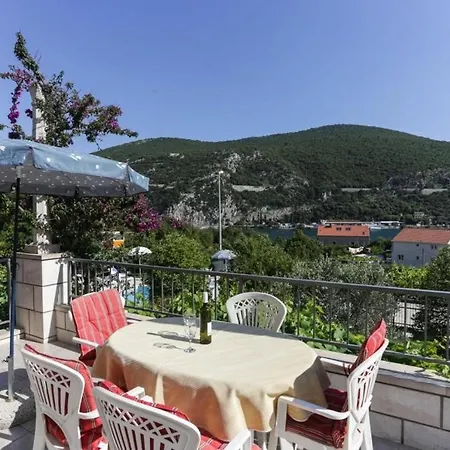 Celenca - Two Bedroom With Balcony And Sea View - A3