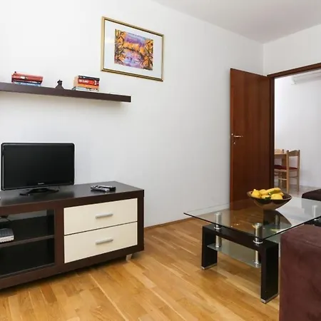 Celenca - Two Bedroom With Balcony And Sea View - A3 Obuljeno